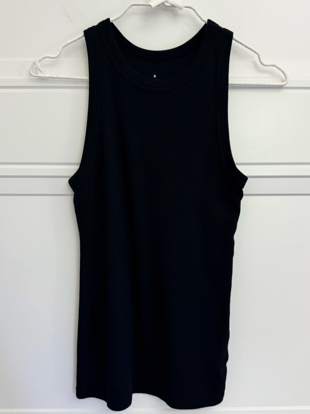 a new day Women's Black Slim Ribbed Tank, M